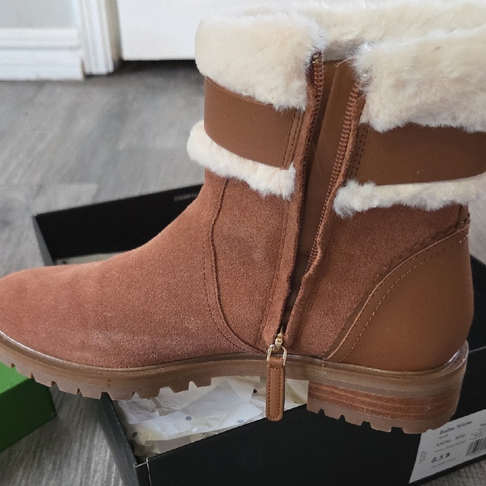 kate spade Brown Winter Boots with Cream Trim - Picture 4 of 5